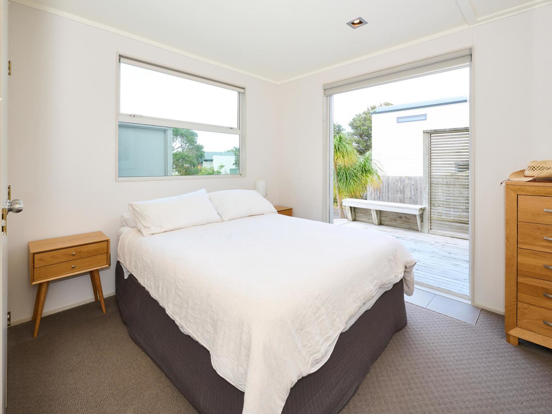 156 Sands Crescent, Matarangi