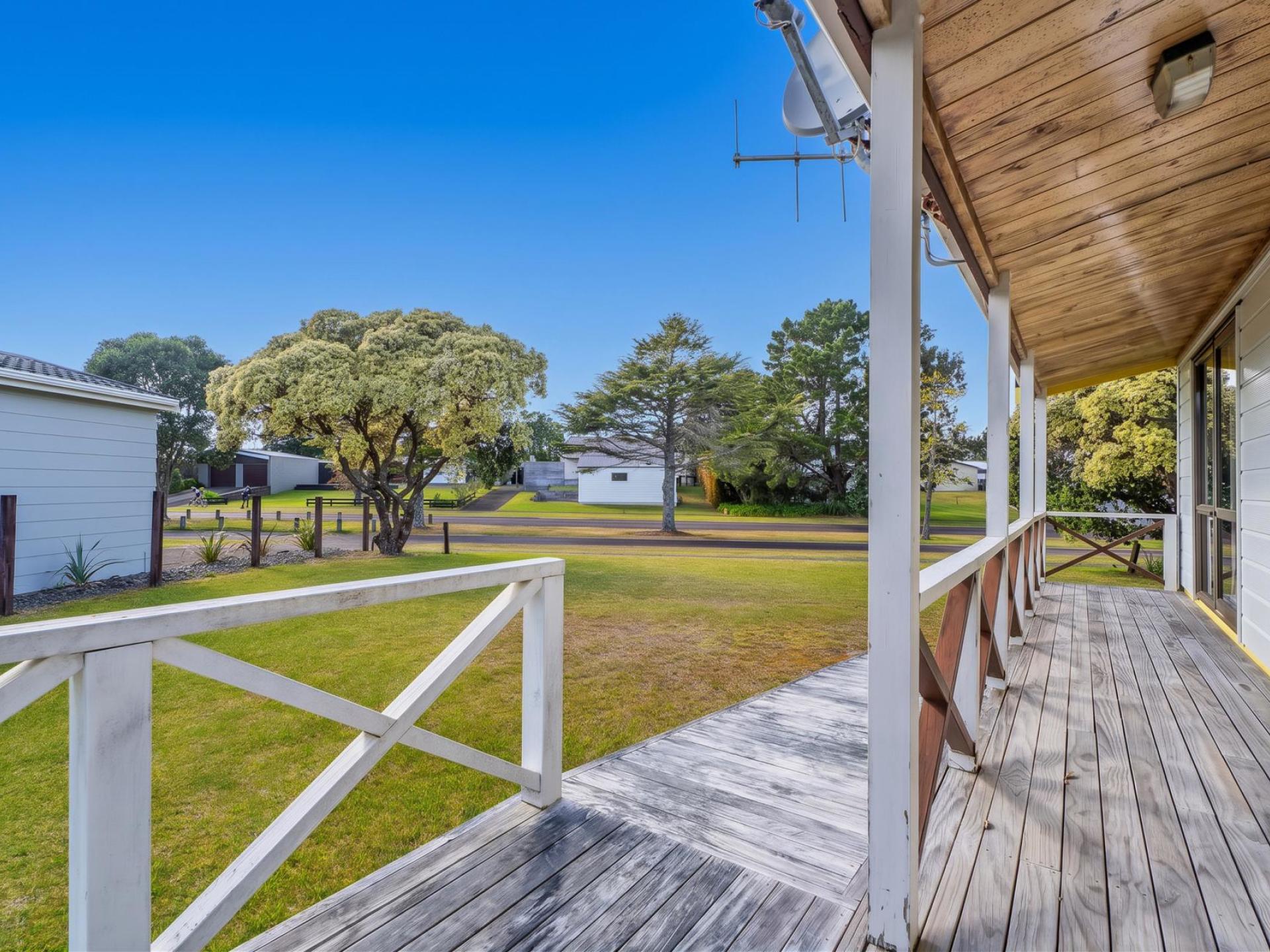 62 Vista Paku, Pauanui