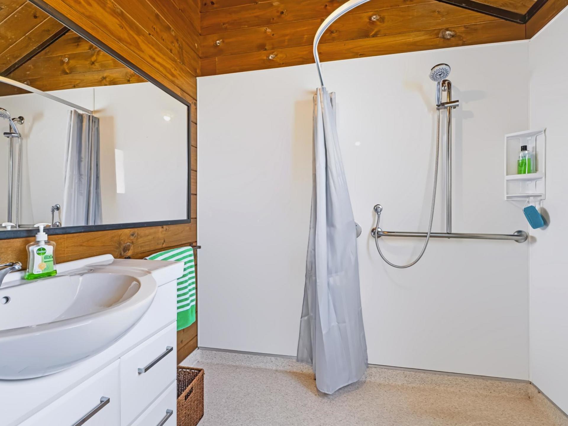 62 Vista Paku, Pauanui
