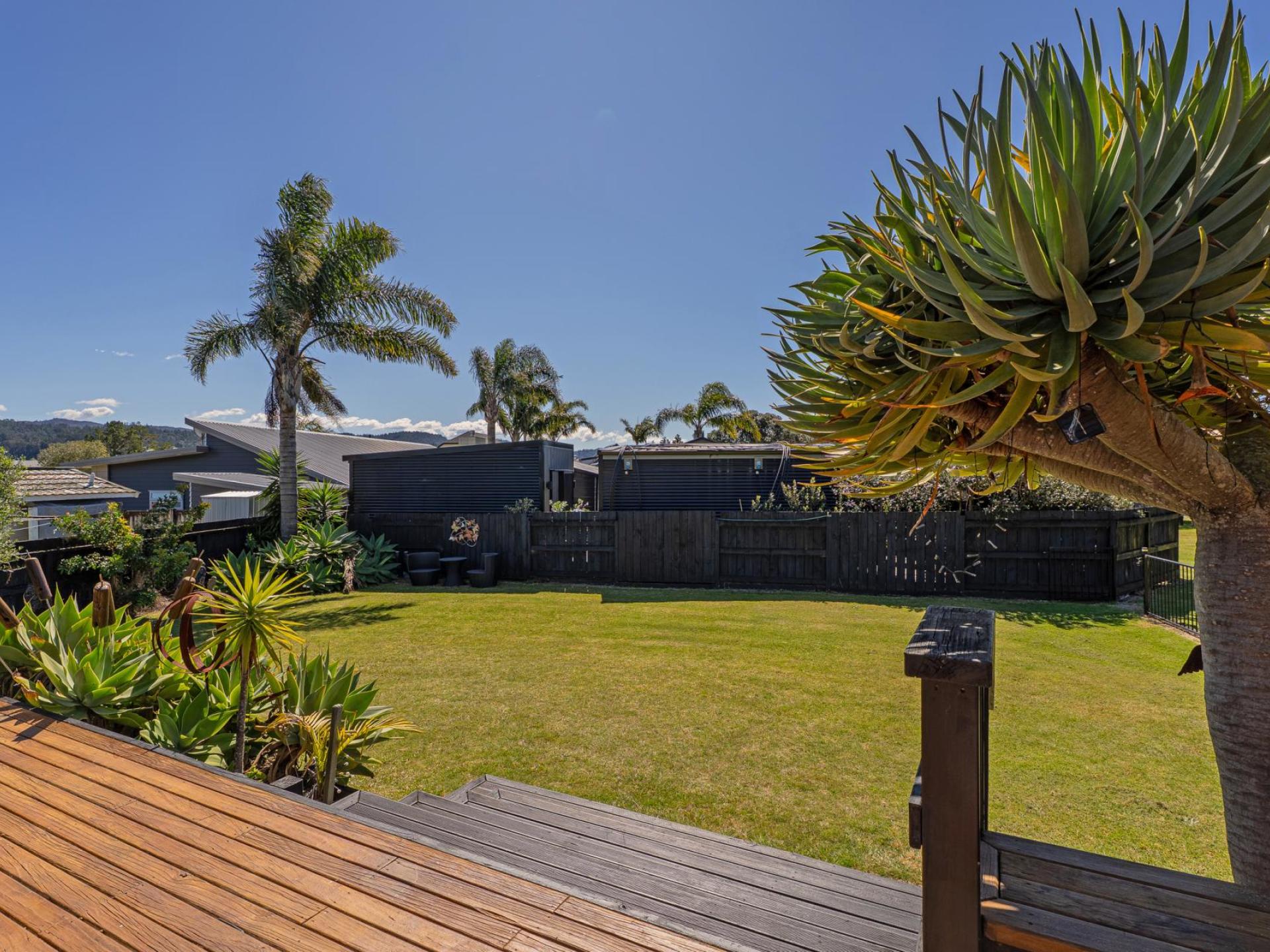 7 Ajax Head, Pauanui