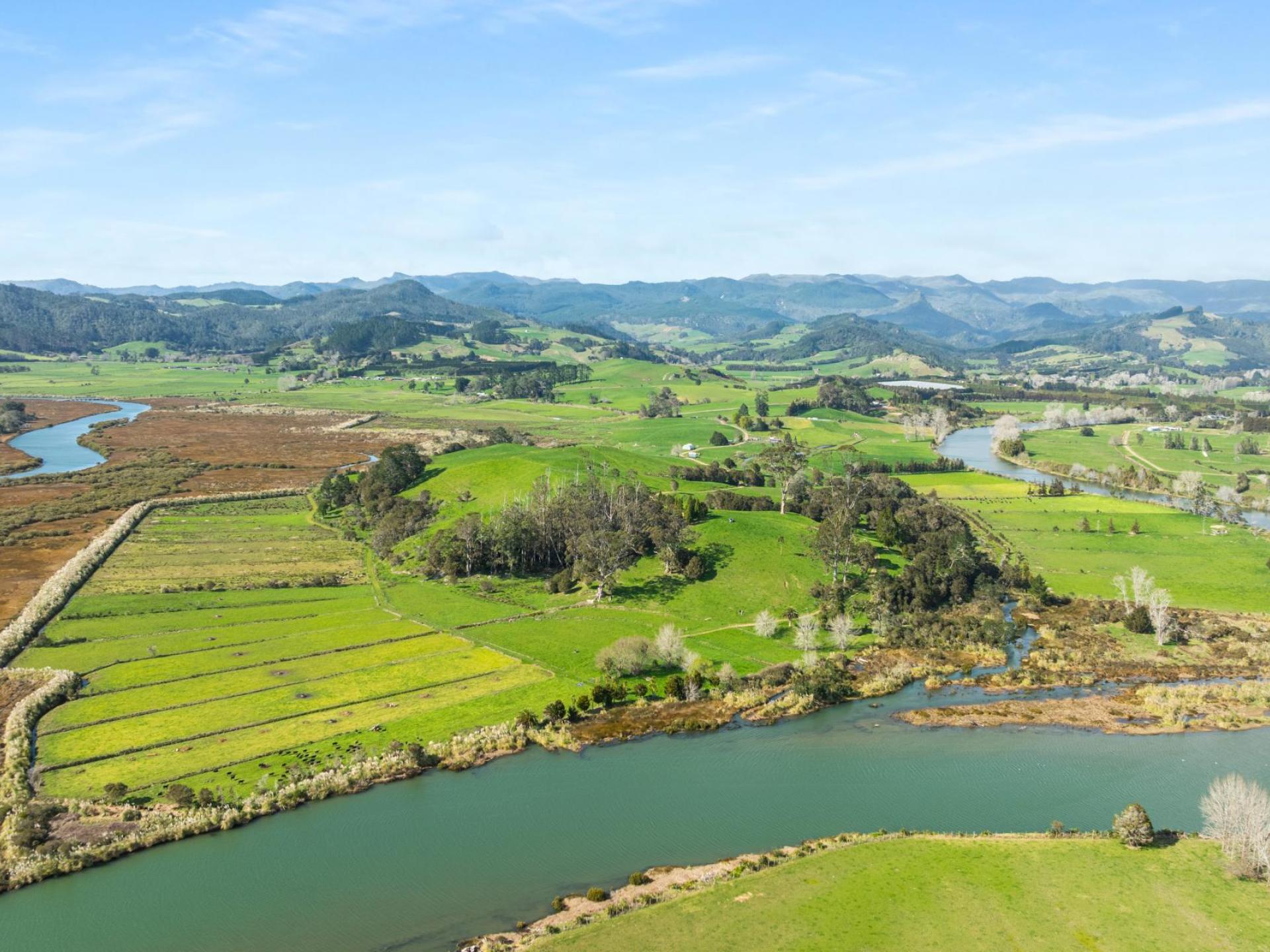 90 Camp Road, Coroglen, Whitianga