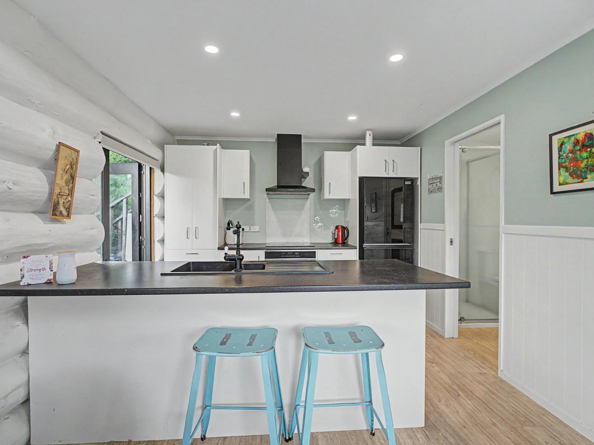 Unit 15, 600 Hikuai Settlement Road, Duck Creek