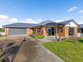 14 Rata Lane