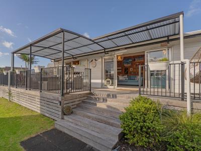 6 Winderton Way