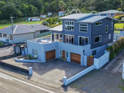 272 Thames Coast Road