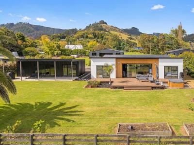 280B SH25 Kuaotunu-Wharekaho Road