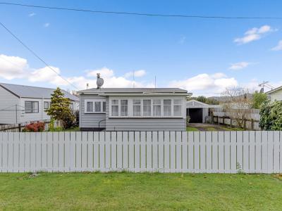 11 George Street