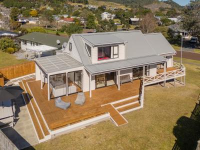 10 Blucher Reef