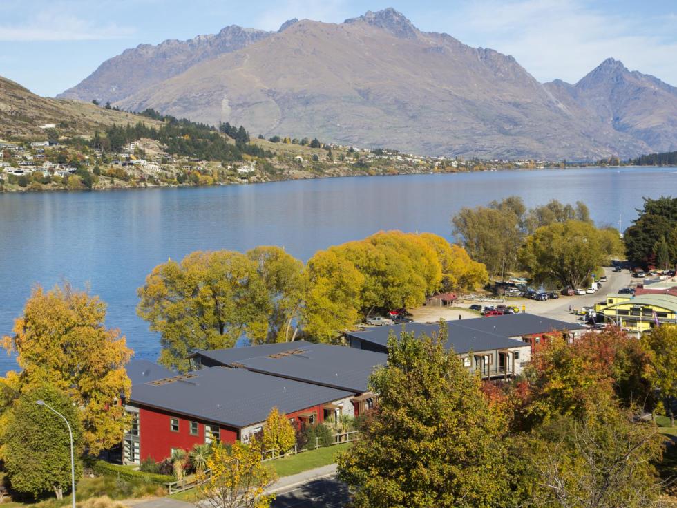 Apartment 202, 875 Frankton Road (Mantra Marina), Queenstown