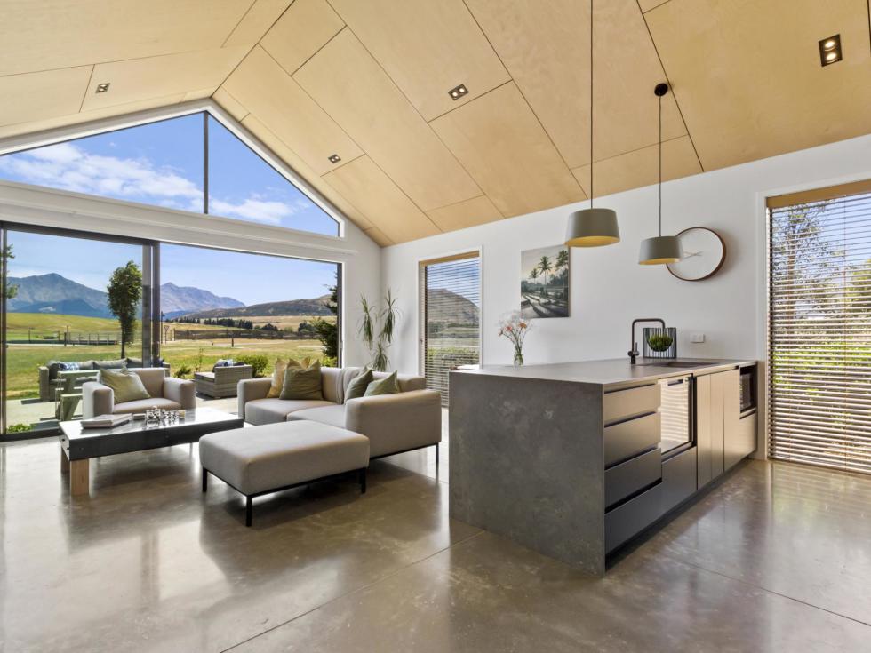 8 Soudley Court, Jacks Point Queenstown Property for Sale