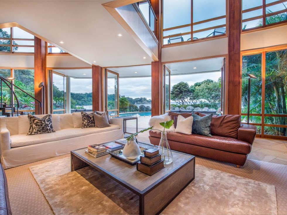 104 Kauri Point Road, Laingholm Waitakere City Property for Sale