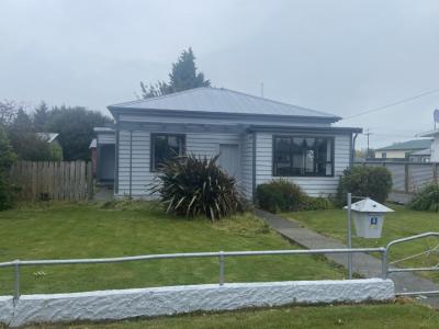 8-helena-street-lumsden