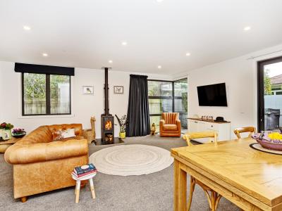 24b-herbert-street-gladstone
