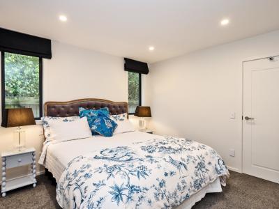 24B Herbert Street, Gladstone