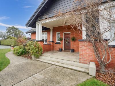 101 Duke Street, Gladstone