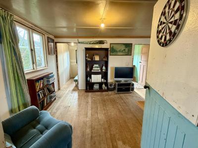 36 Antrim Street, Waikawa Valley