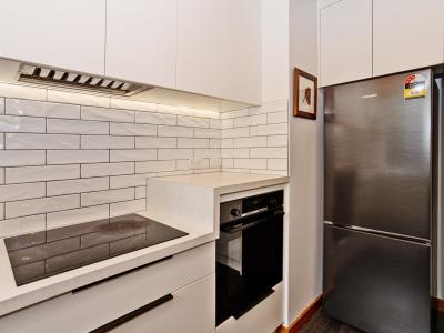111/2 Grey Street, Gladstone
