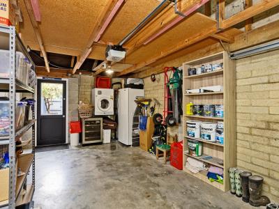 111/2 Grey Street, Gladstone