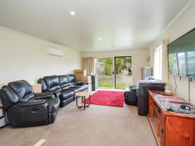 36 Grant Road, Otatara