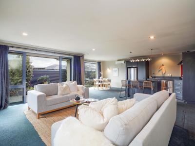 33 Joseph Street, Waverley