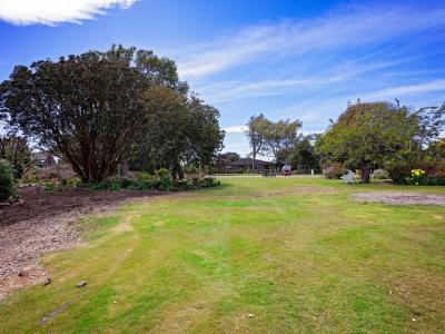 102 Albert Street, Gladstone