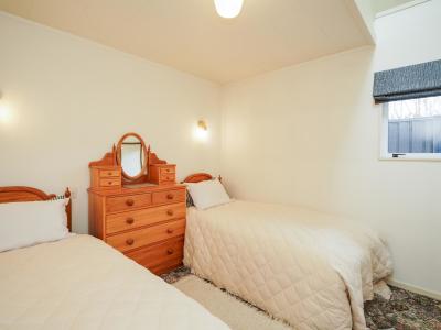 115 Gladstone Terrace, Gladstone