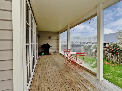12 Herbert Street, Gladstone