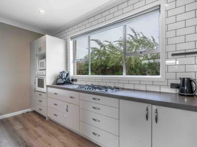 1 Green Lane, Riverton