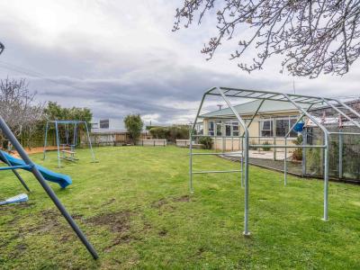 1 Green Lane, Riverton