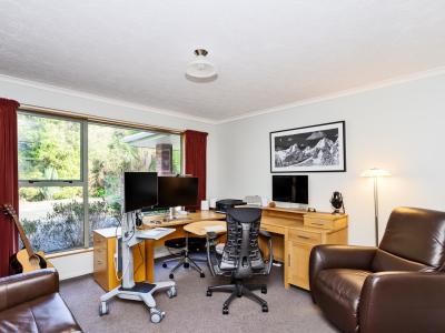 17 Korimako Avenue, Otatara