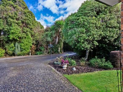 17 Korimako Avenue, Otatara