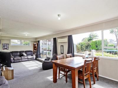 105 Cunningham Crescent, Grasmere