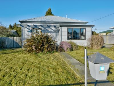 8-helena-street-lumsden