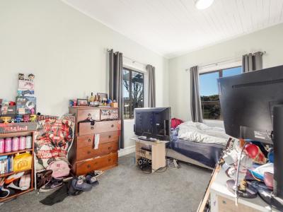 8 Helena Street, Lumsden
