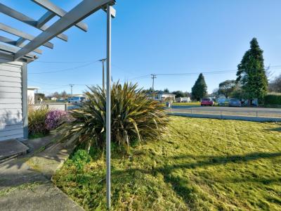 8 Helena Street, Lumsden