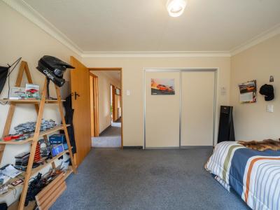 29 Hazeldale Road, Clinton