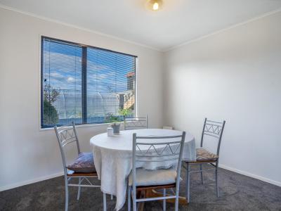 107 Great North Road, Winton