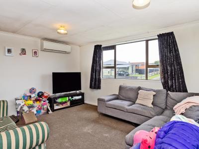 54 Newbie Place, Heidelberg