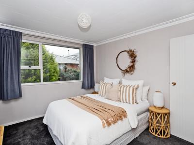 2/12 Catherine Street, Windsor