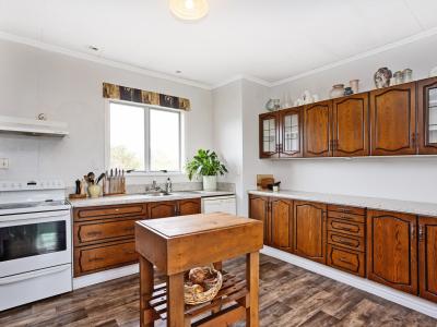 787 Queens Drive, Waikiwi