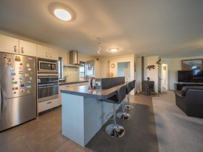 1085C Hillside Manapouri Road, Manapouri