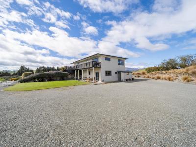 1085C Hillside Manapouri Road, Manapouri