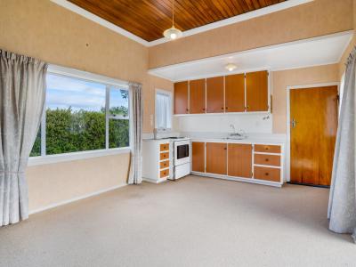 10 John Street, Winton