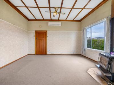 10 John Street, Winton