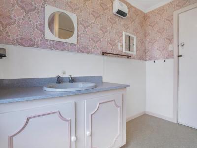 10 John Street, Winton