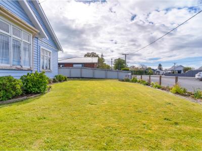 10 John Street, Winton