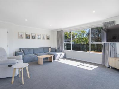 5 Waterford Drive, Winton