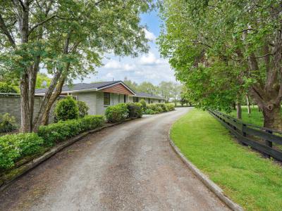 100 Leonard Road, West Plains