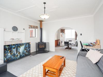 302 Princes Street, Strathern