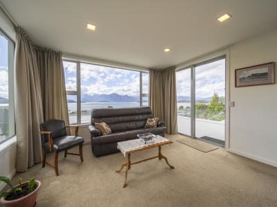 3 Whitestone Court, Manapouri